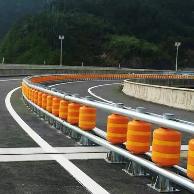 노란색 직선 장벽 도로 보호용 충돌 방지 안전 롤러 장벽