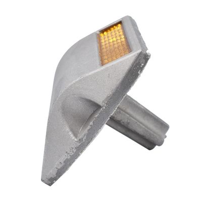도로 안전 조치 및 가시성을 향상시키기 위해 높은 가시성 Cast Aluminum Road Stud