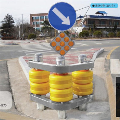 Q235 Q345 ISO 고속도로 회전 경호선에서 도로 안전을위한 EVA 회전 안전 장벽