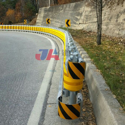Q235 Q345 EVA 항성화 가루화 스틸 고속도로 롤러 경호
