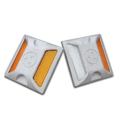 고속도로 도로 스터드에서 도로 안전을위한 높은 가시성 반사 알루미늄 LED 표시기