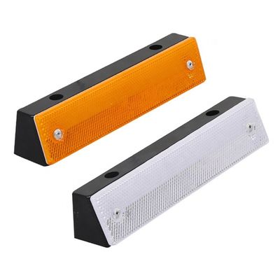 고속도로 V형 플라스틱 도로 스터드 반사기 100*100*20mm 도로 조명용