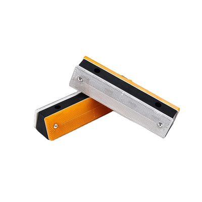 고속도로 경비장 V형 반사체 PVC 안전 경고 포스트 교통 통제