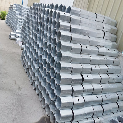 W-beam Galvanized Highway Guardrail 도로 안전 개선을위한 둥근 블록 간격