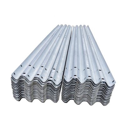 고속도로 경호선 AASHTO M-180 진료 스틸 교통 장벽 진크 코팅 550-600g/m2
