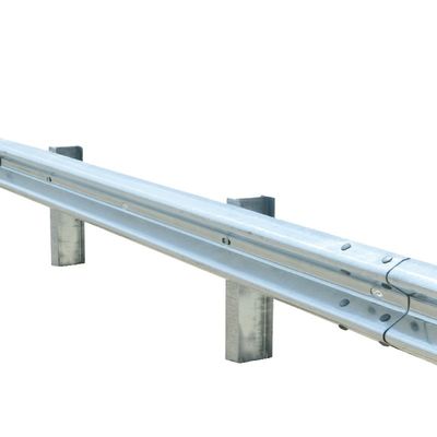 AASHTO M-180 W 빔/삼 빔 고속도로 경호철 교통 장벽 맞춤형 필요