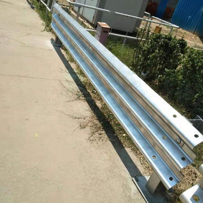 고속도로 보호용 열 가연 및 냉 laminated 빔 강철 경호