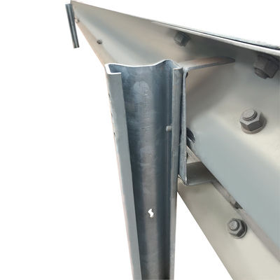 550-600g/m2 진크 코팅 Q235 Q345 도로 안전용 스테인레스 스틸 고속도로 경호