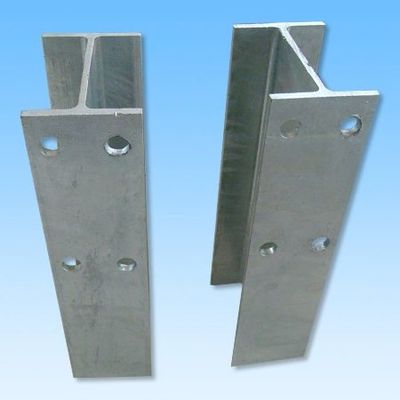 도로 교통 안전 H CE/ISO 9001/ISO 14001/ISO 18001 인증을 받은 철강 기둥