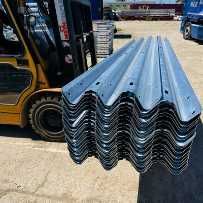 AASHTO M180 핫 디프 된 진열 철강 도로 안전 장벽 교통 도로 경호