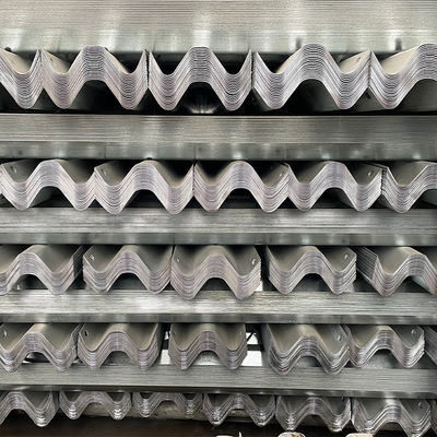 고속도로 보호 AASHTO M-180 표준 철강 고속도로 경호관