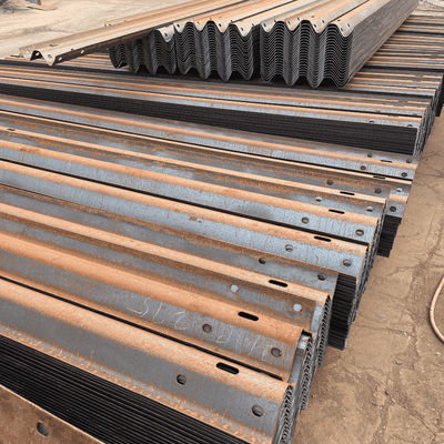 CE/BV/ISO 9001/ISO14001/ISO 18001 인증 AASHTO M-180 가연 고속도로 경호