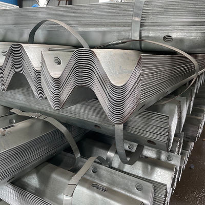 고속도로 철강 경호선 Q235 Q345 CE/BV/ISO 9001/ISO 14001/ISO 18001 인증서