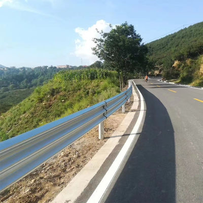 AASHTO M-180 고속도로 교통 장벽을 위한 표준 진료 고속도로 경호 rail