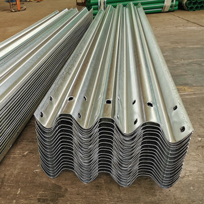 AASHTO M-180 표준 고속도로 경비장