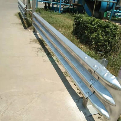 ISO9001 / TUV / BV / CE 인증 Q345 SJ345R 재료 W 빔 고속도로 보호 경관